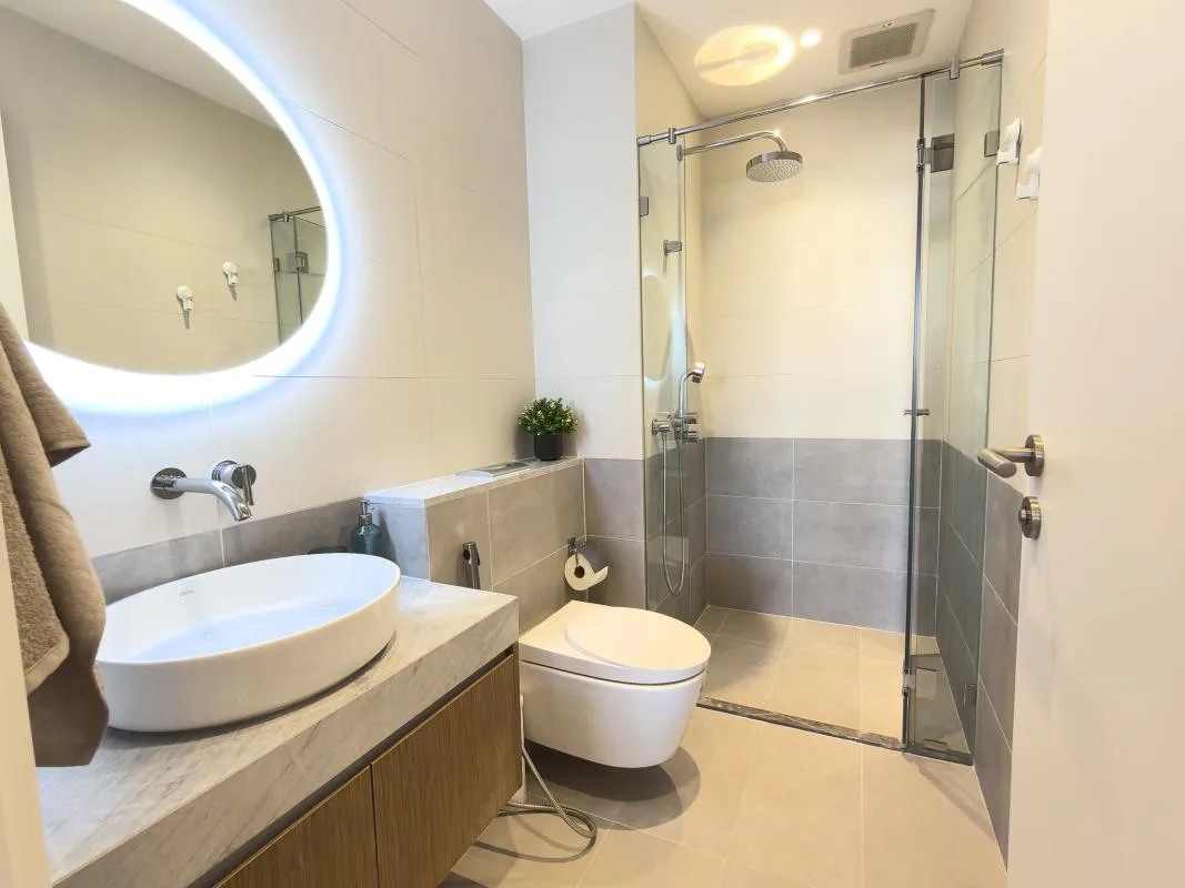 Property photos for Holme Ekkamai 22
