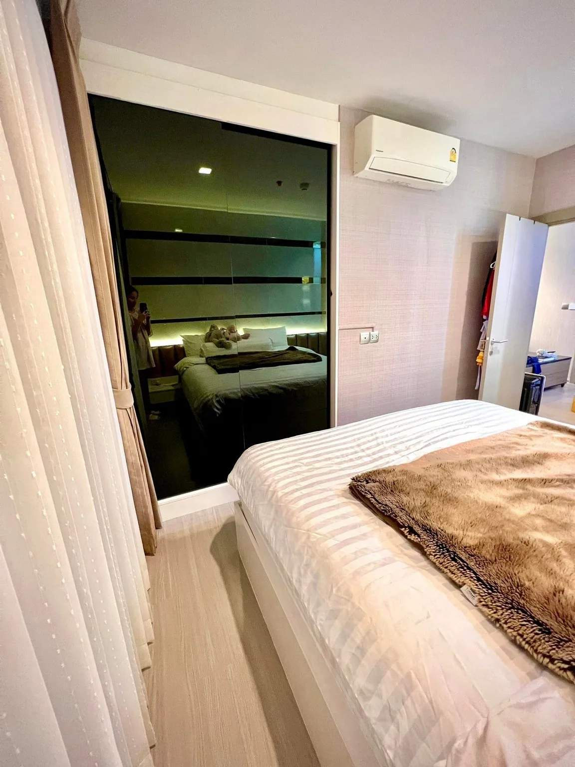 Property photos for LIFE Asoke - Rama 9