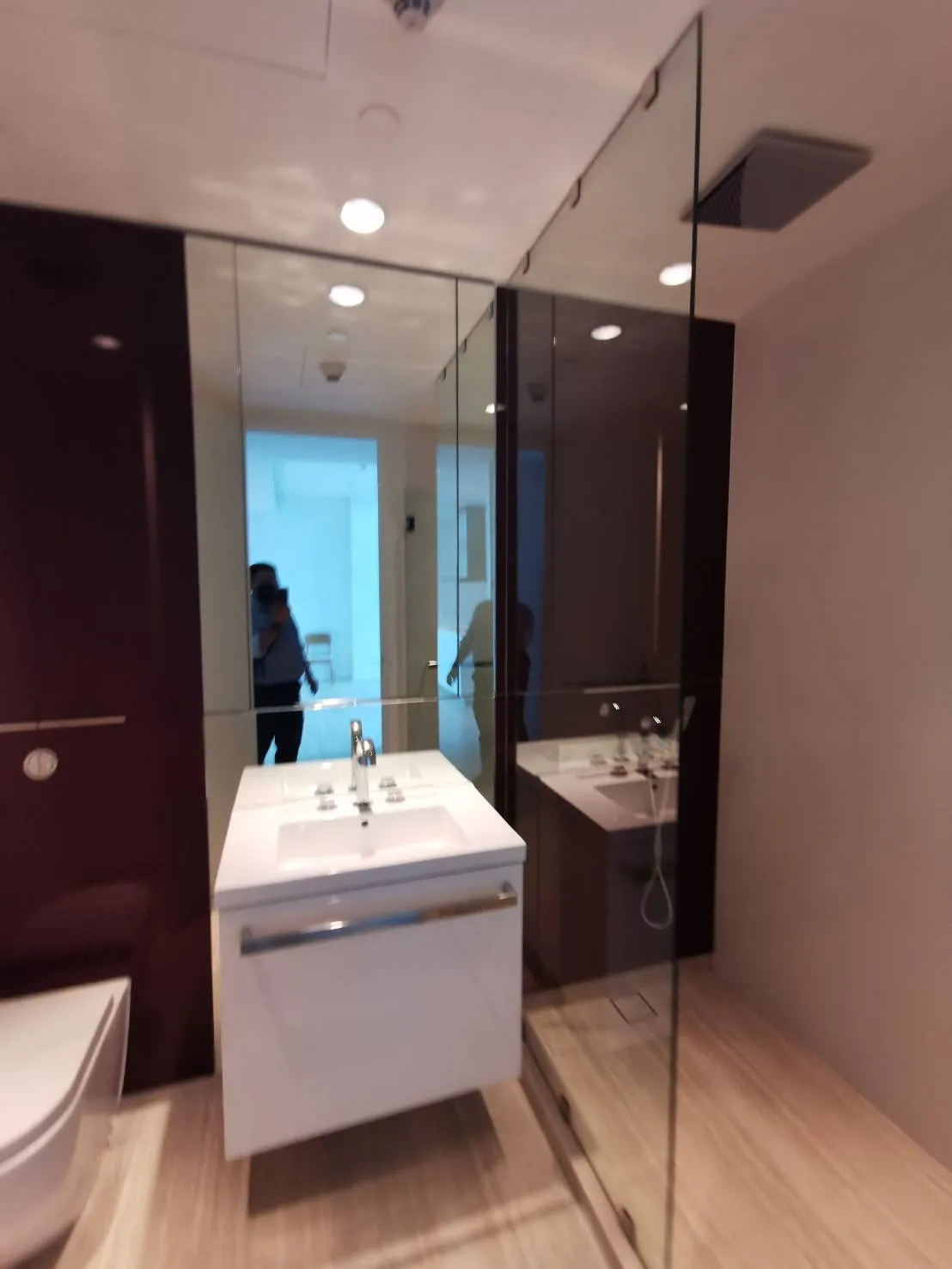 Property photos for 185 Rajadamri