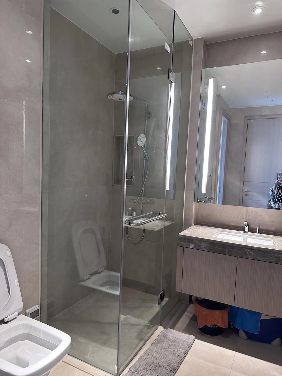 Property photos for Magnolias Waterfront Residences