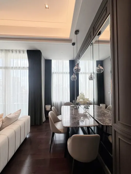 Property photos for The Diplomat 39
