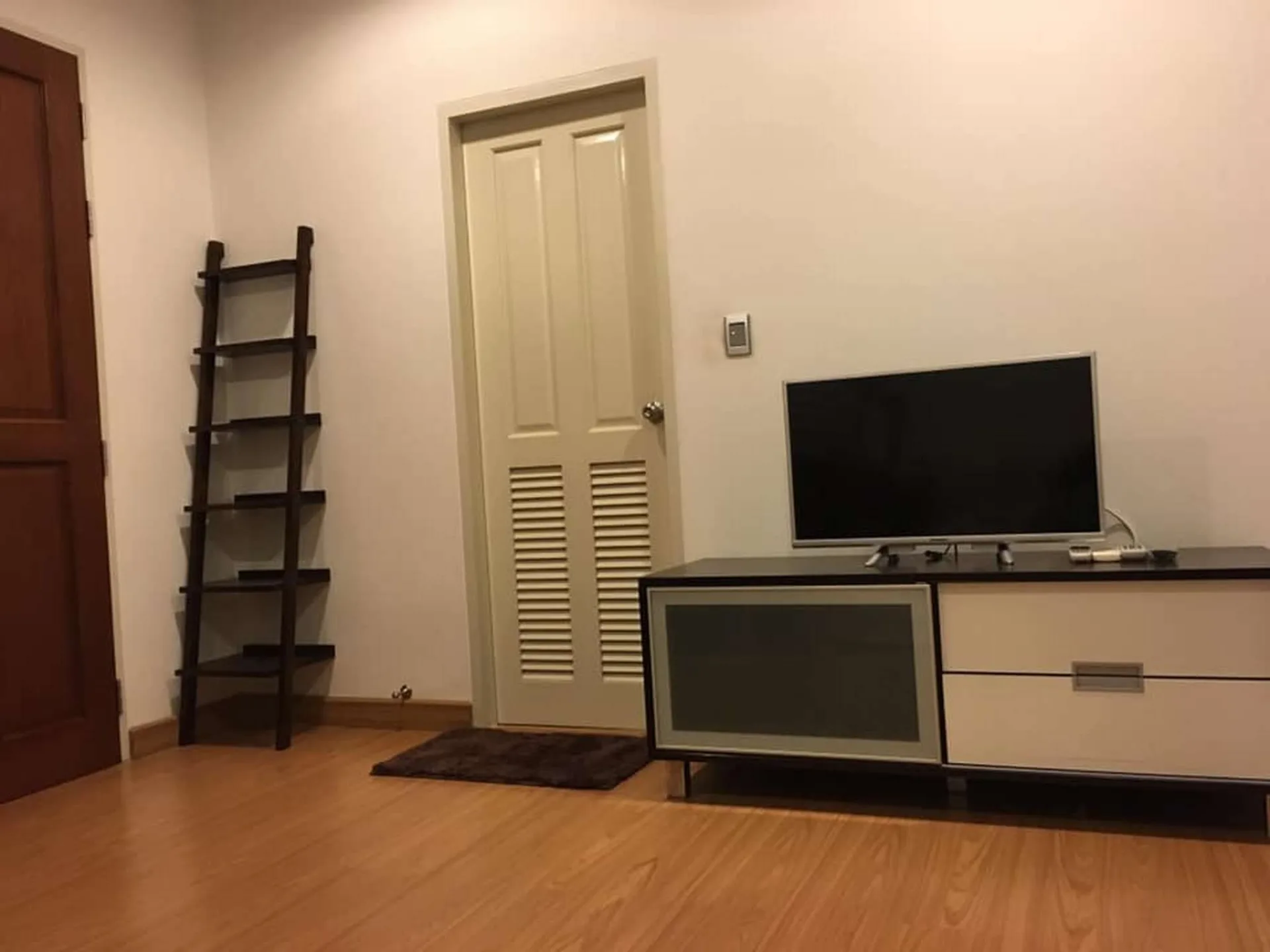 Property photos for The Complete Rajprarop