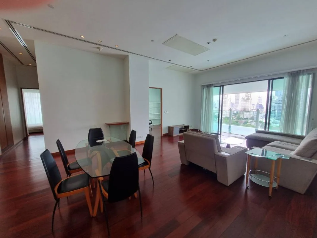 Property photos for Le Raffine Jambu Dvipa Sukhumvit 39