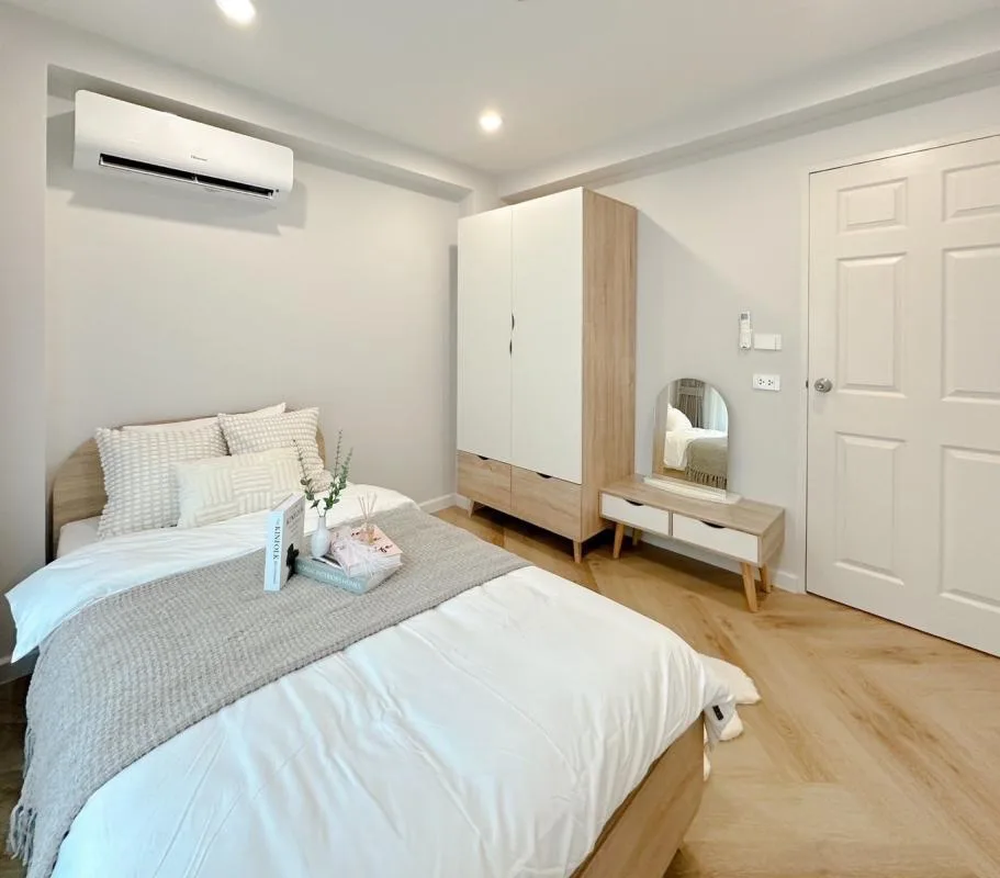 Property photos for Park View Viphavadi