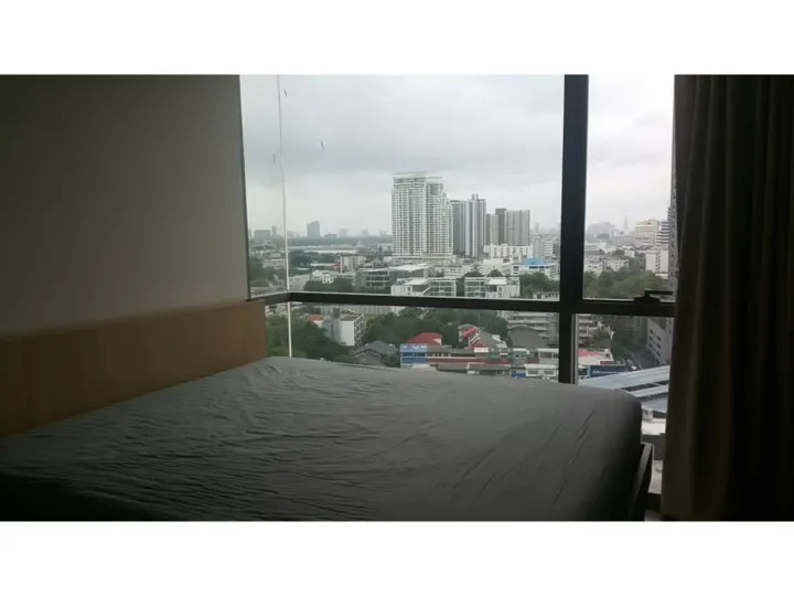 Property photos for The Room Sukhumvit 69