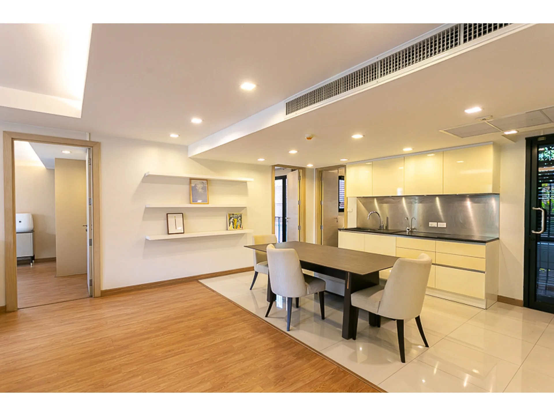 Property photos for L8 Residence