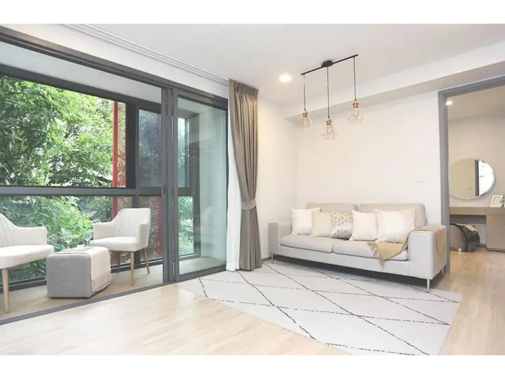 Property photos for Taka Haus Ekamai 12
