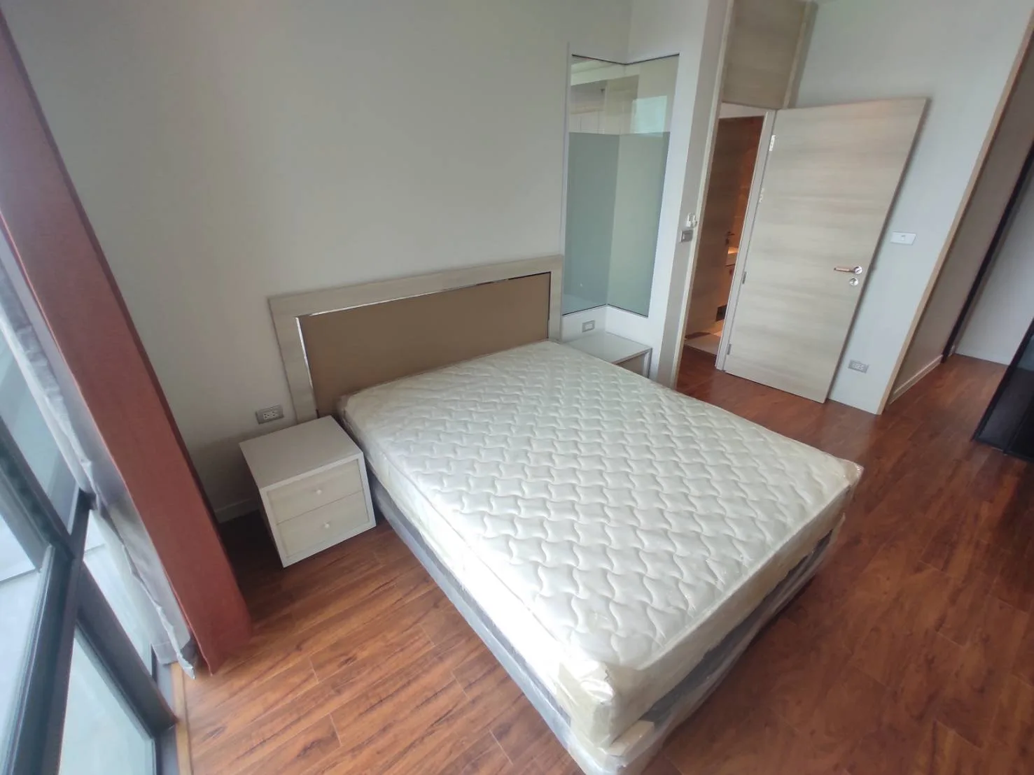 Property photos for Baan Santisuk Sukhumvit 38