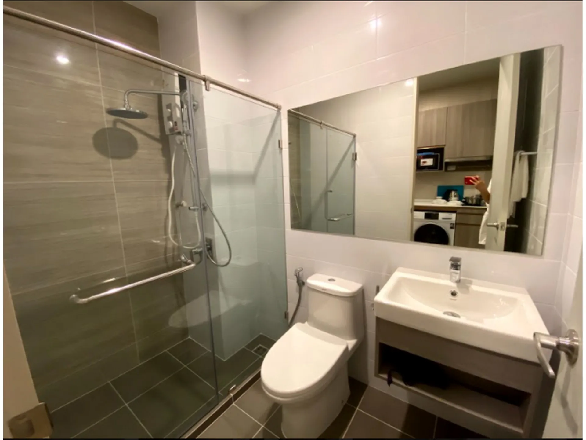 Property photos for KNIGHTSBRIDGE COLLAGE RAMKHAMHAENG