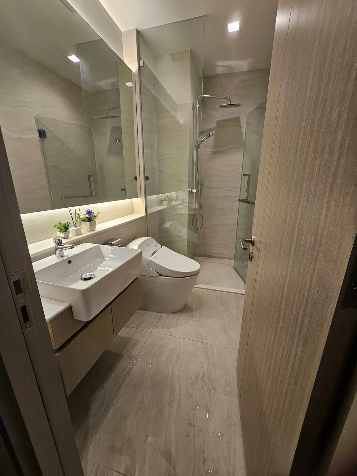 Property photos for The Address Siam Ratchathewi
