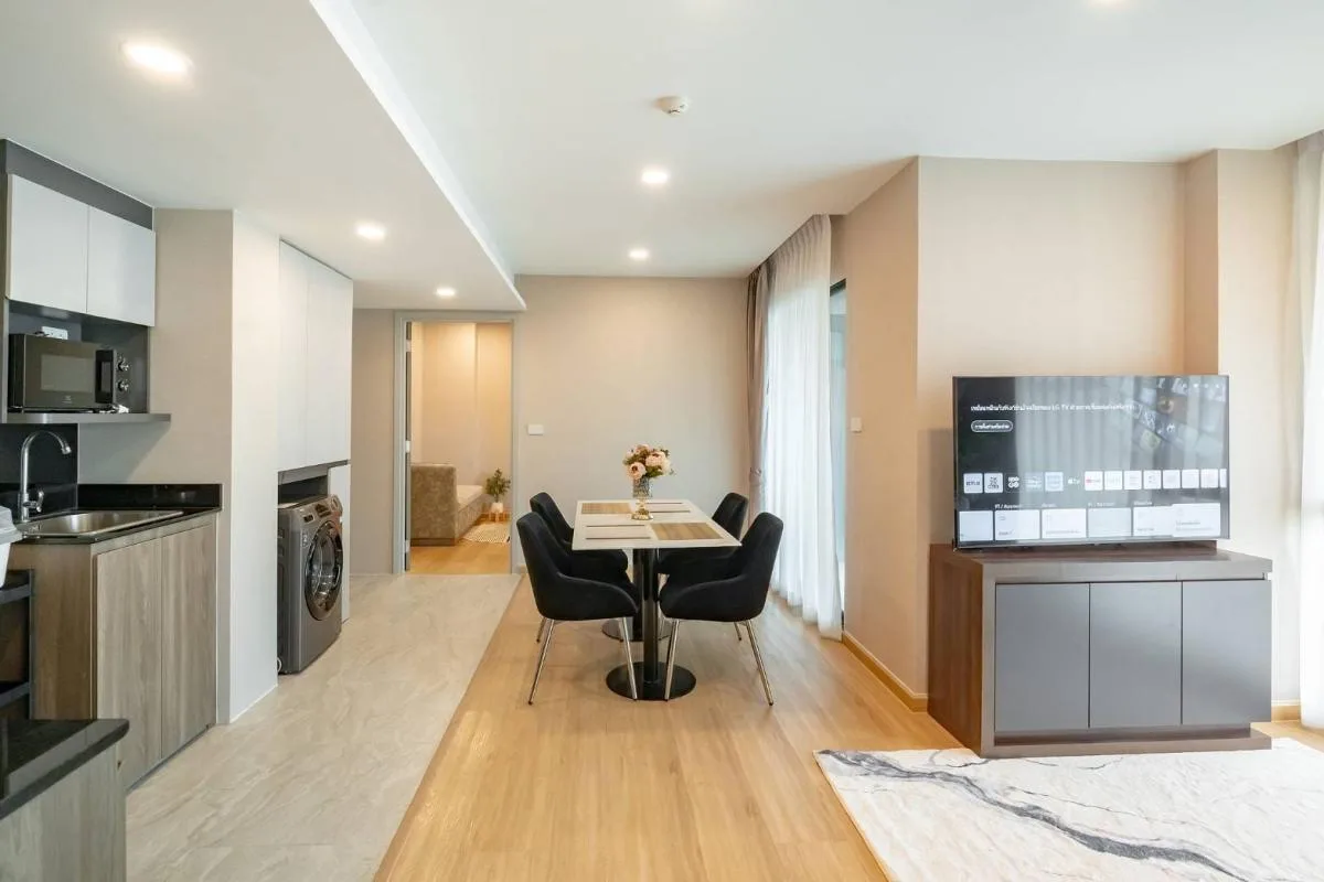 Property photos for Lloyd Soonvijai-thonglor