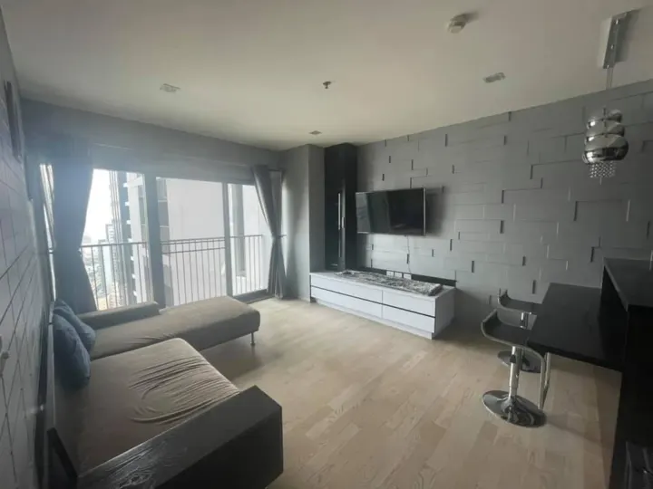 Property photos for Noble Remix