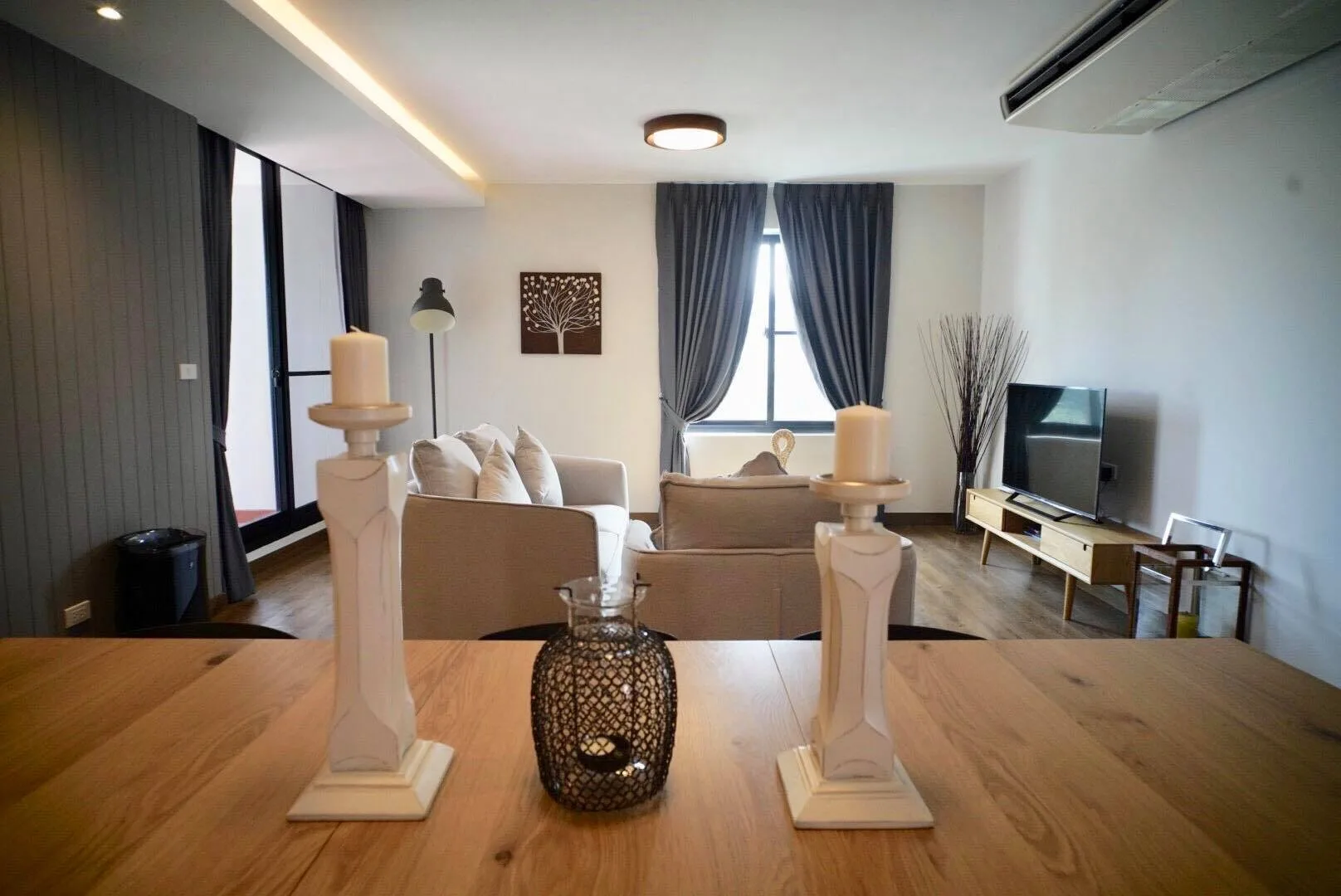 Property photos for Lily House
