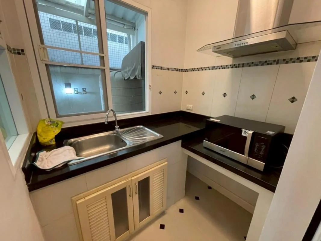 Property photos for Baan Klang Krung Sathon - Charoenrat