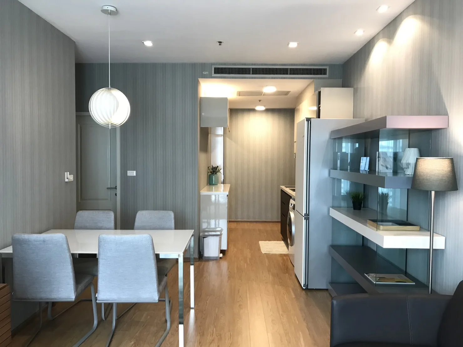 Property photos for Noble Refine