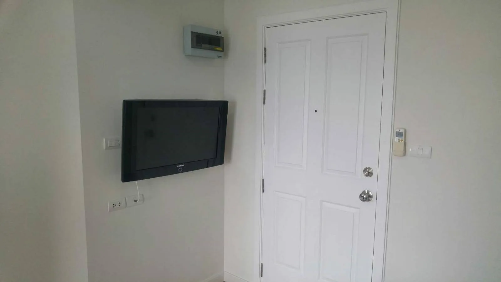 Property photos for Lumpini Place Rama 4 - Kluaynamthai