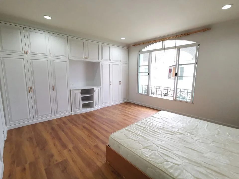 Property photos for Banklangkrung Grande Vienna Rama 3