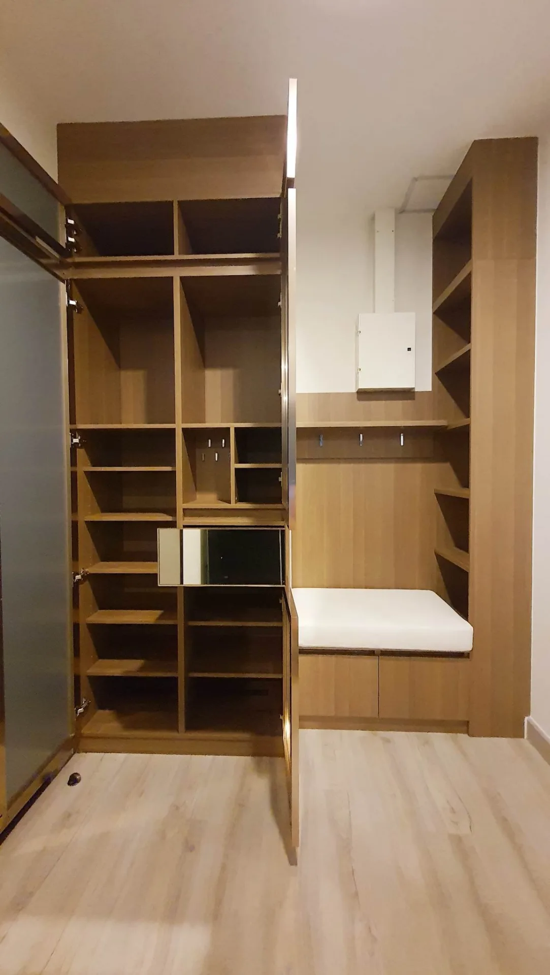 Property photos for Vista Garden