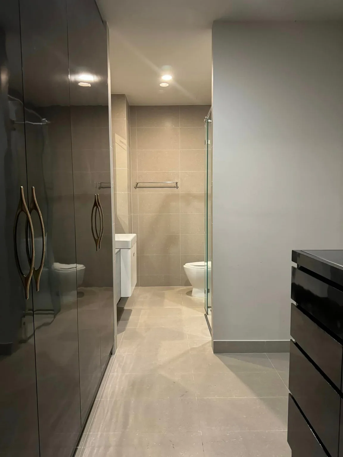 Property photos for Noble Ploenchit