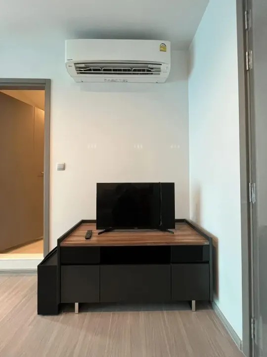 Property photos for Life Asoke Hype