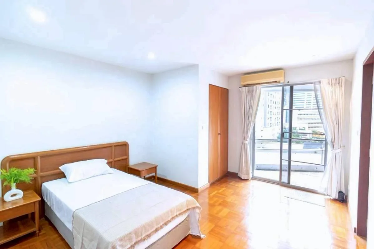 Property photos for Ma Peng Seng Apartment