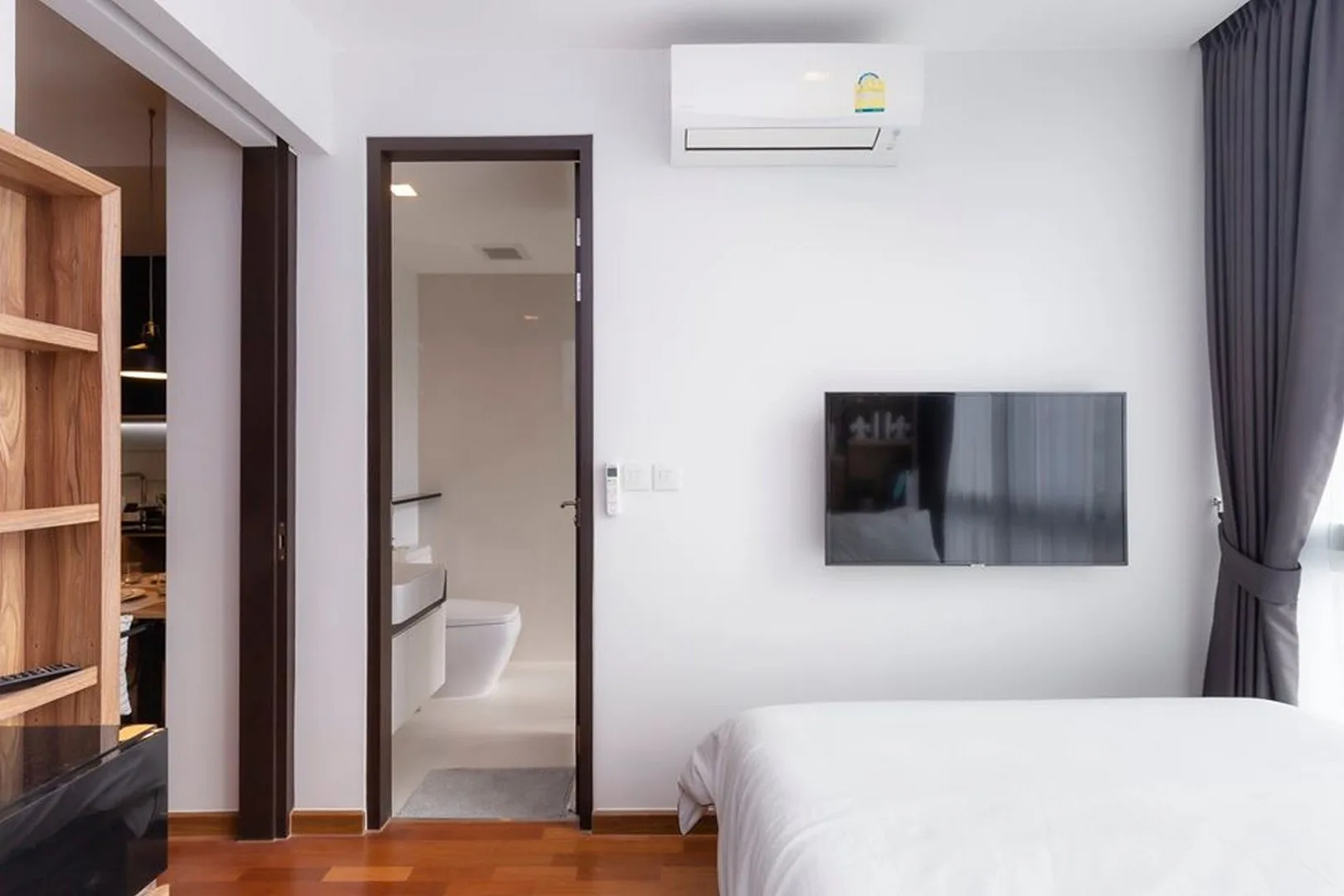Property photos for Wish Signature  Midtown Siam