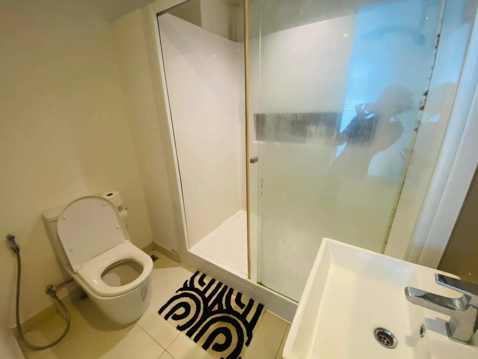 Property photos for The Room Sathorn - Taksin