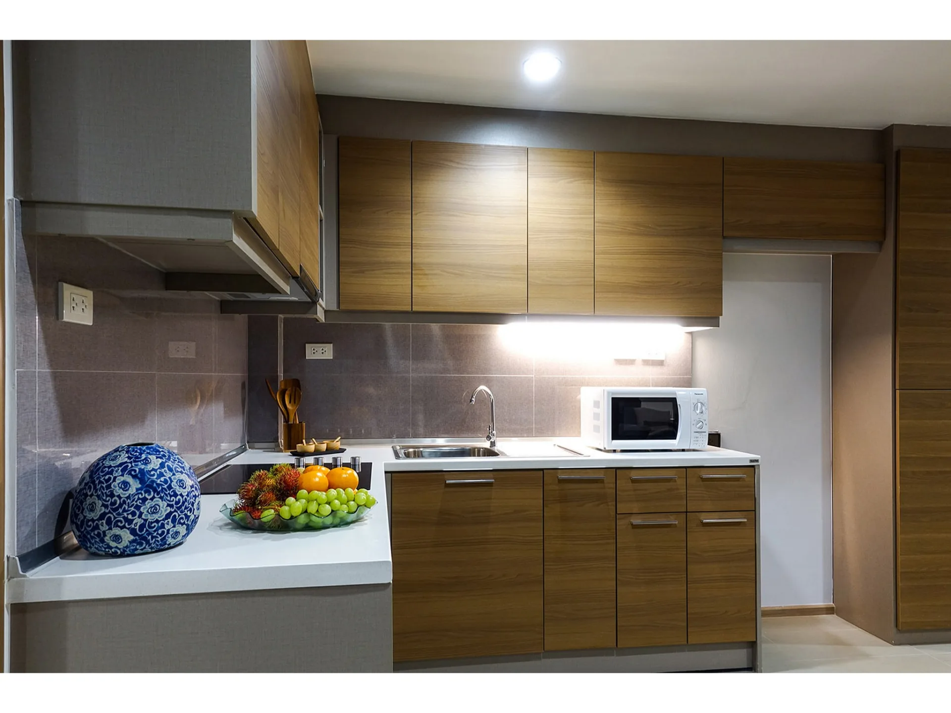 Property photos for Mayflower House Apartment