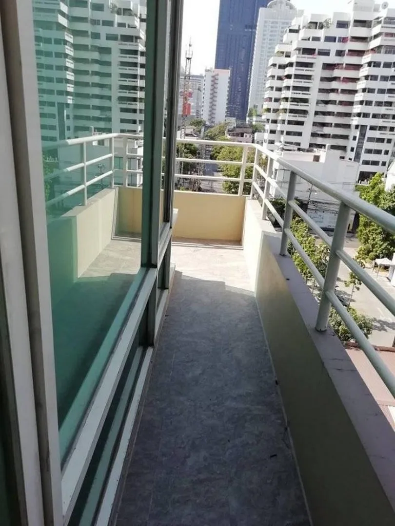 Property photos for Baan Siri 31