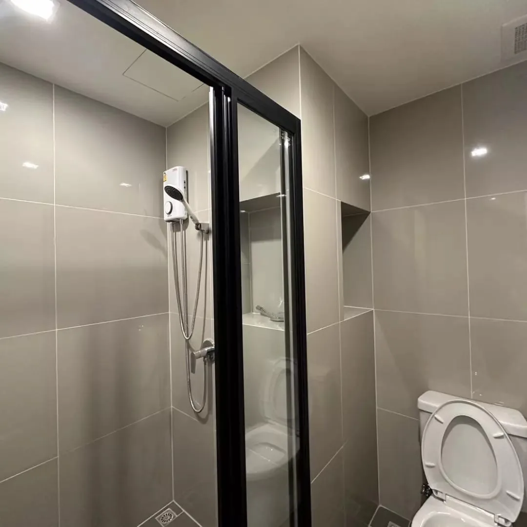 Property photos for The Base Phetchaburi-thonglor