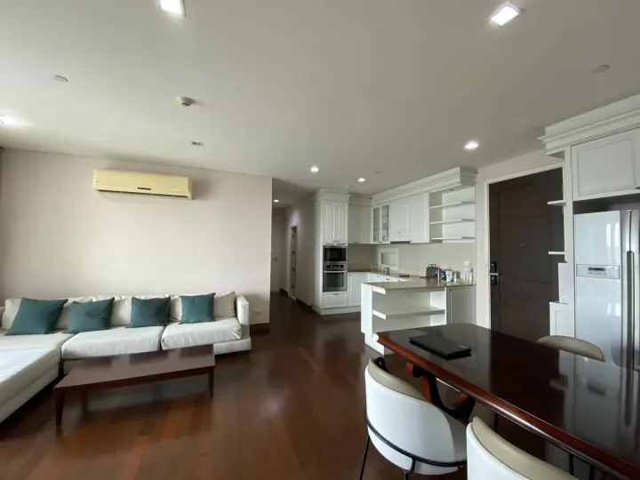 Property photos for Ivy Thonglor