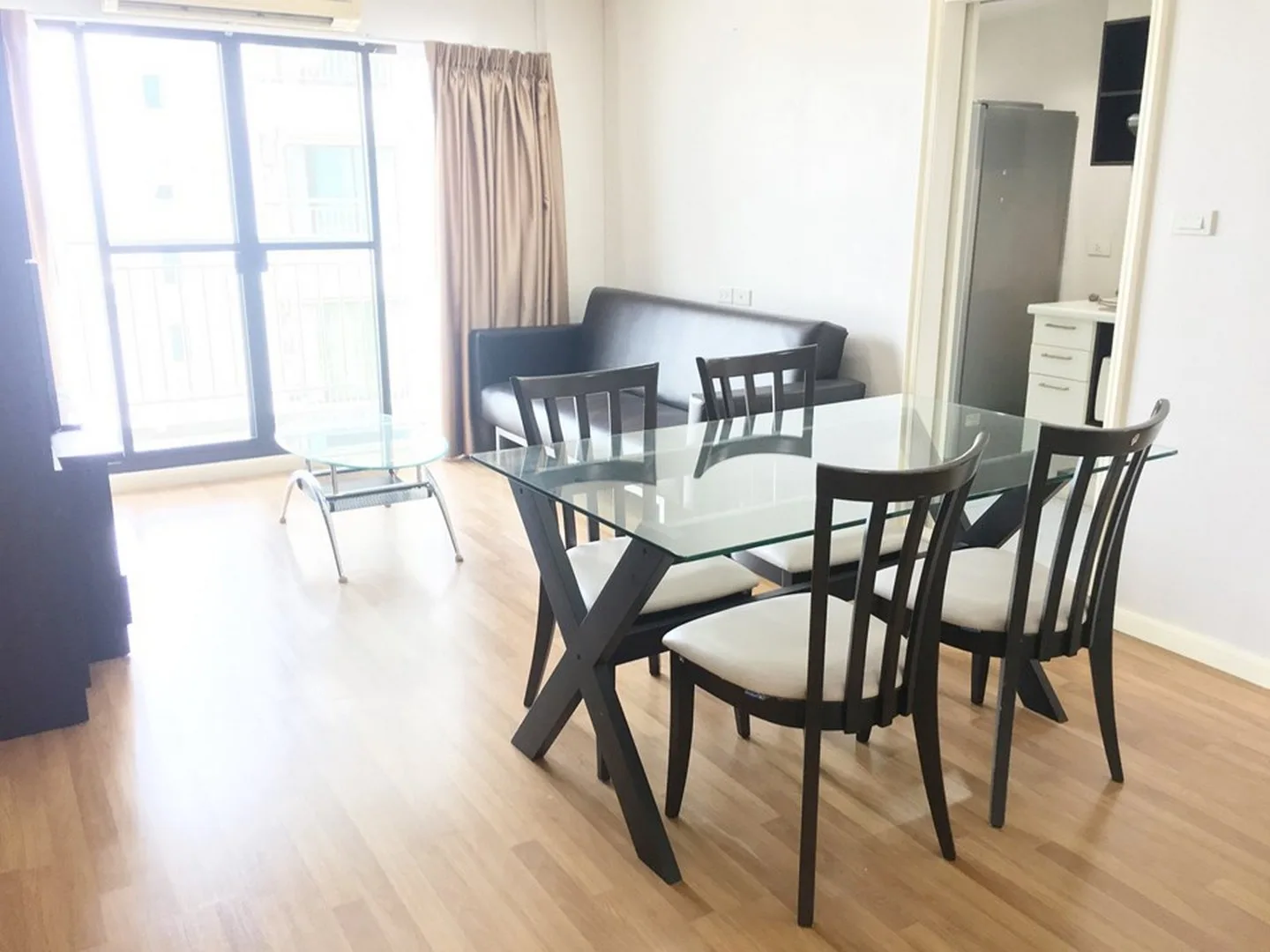 Property photos for Lumpini Place Narathiwas - Chaopraya