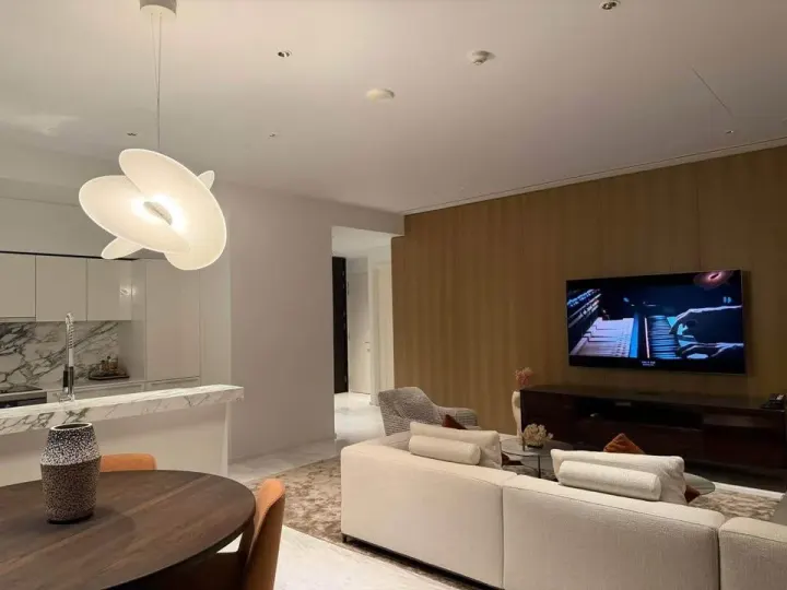 Property photos for Four Seasons Private Residences Bangkok