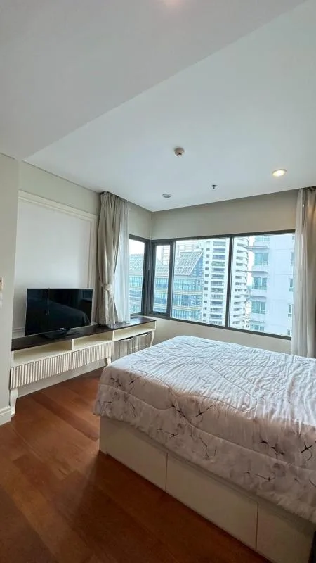 Property photos for Bright Sukhumvit 24