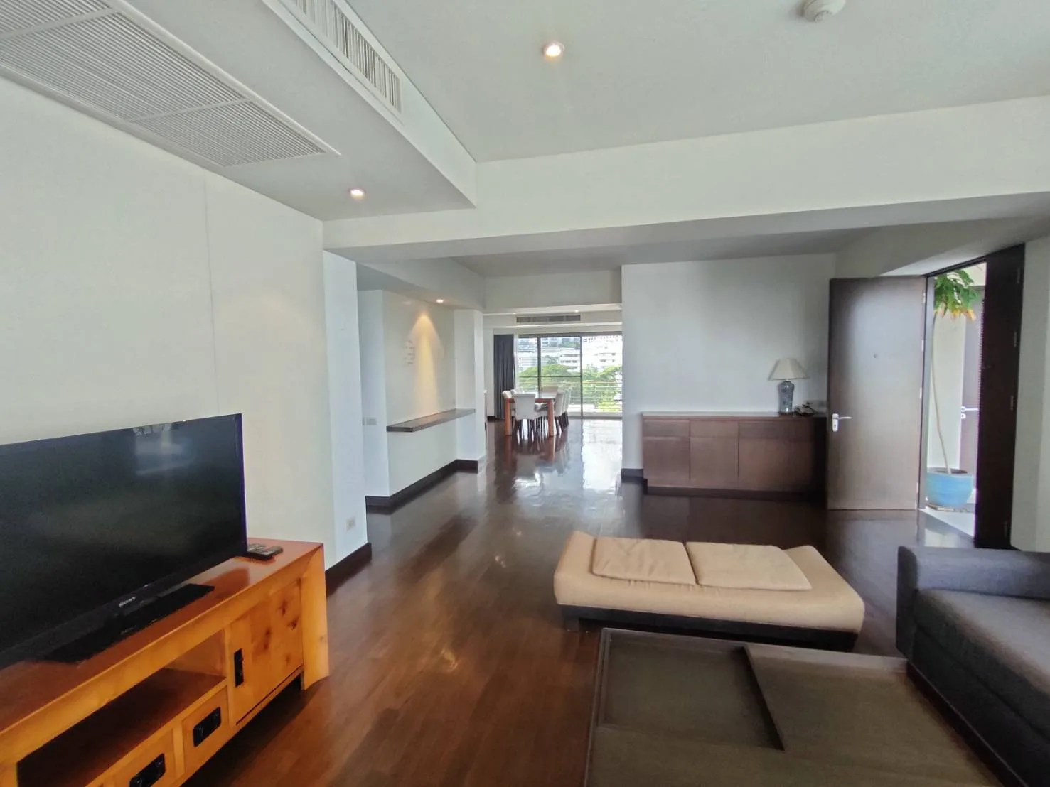 Property photos for Ruamrudee House