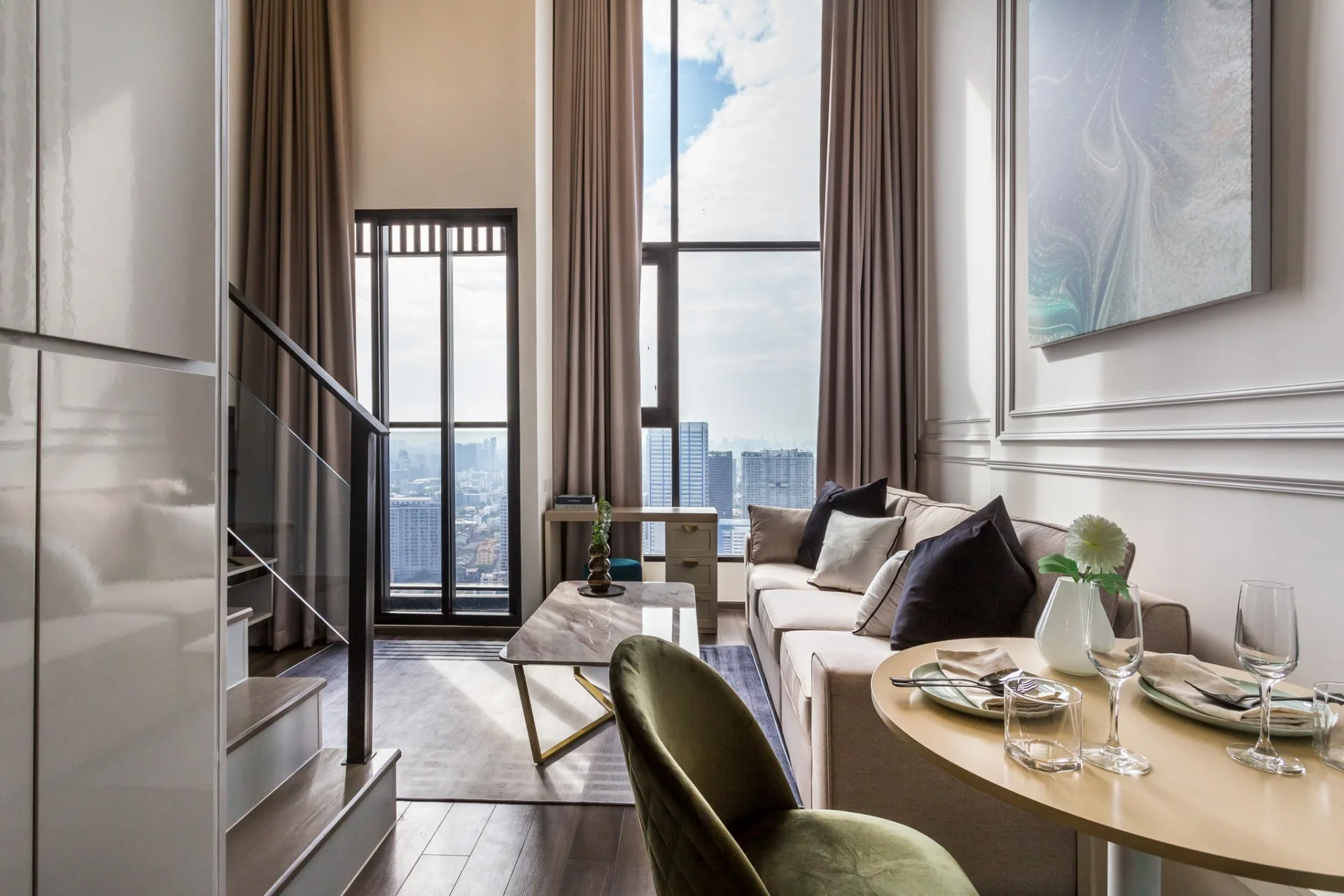 Property photos for Knightsbridge Space Ratchayothin