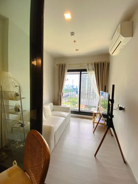 Property photos for Life Asoke Hype