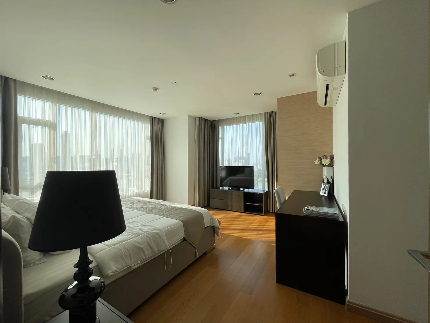 Property photos for Capital Residence