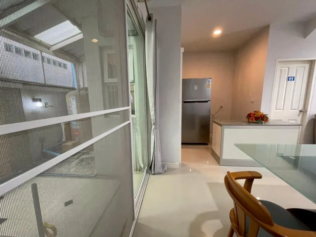 Property photos for Baan Klang Krung Sathon - Charoenrat