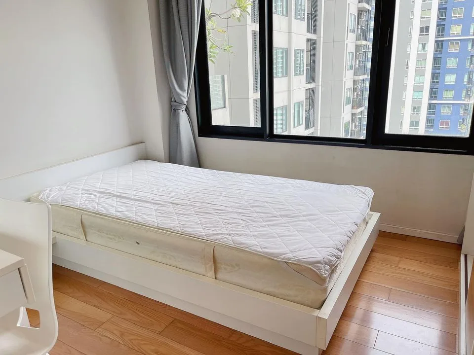 Property photos for Blocs 77