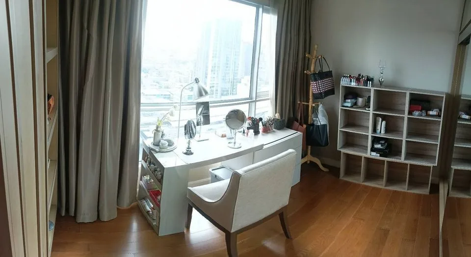 Property photos for Hive Taksin