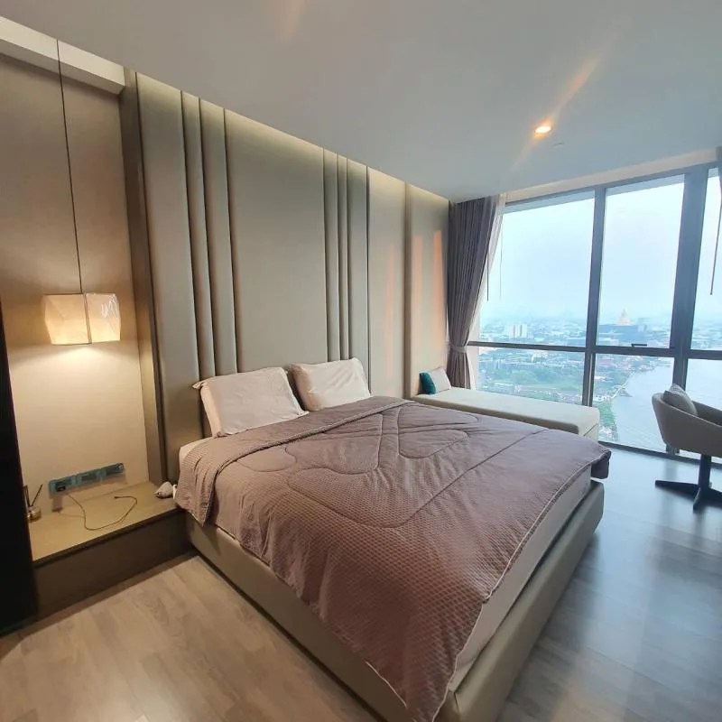Property photos for 333 Riverside