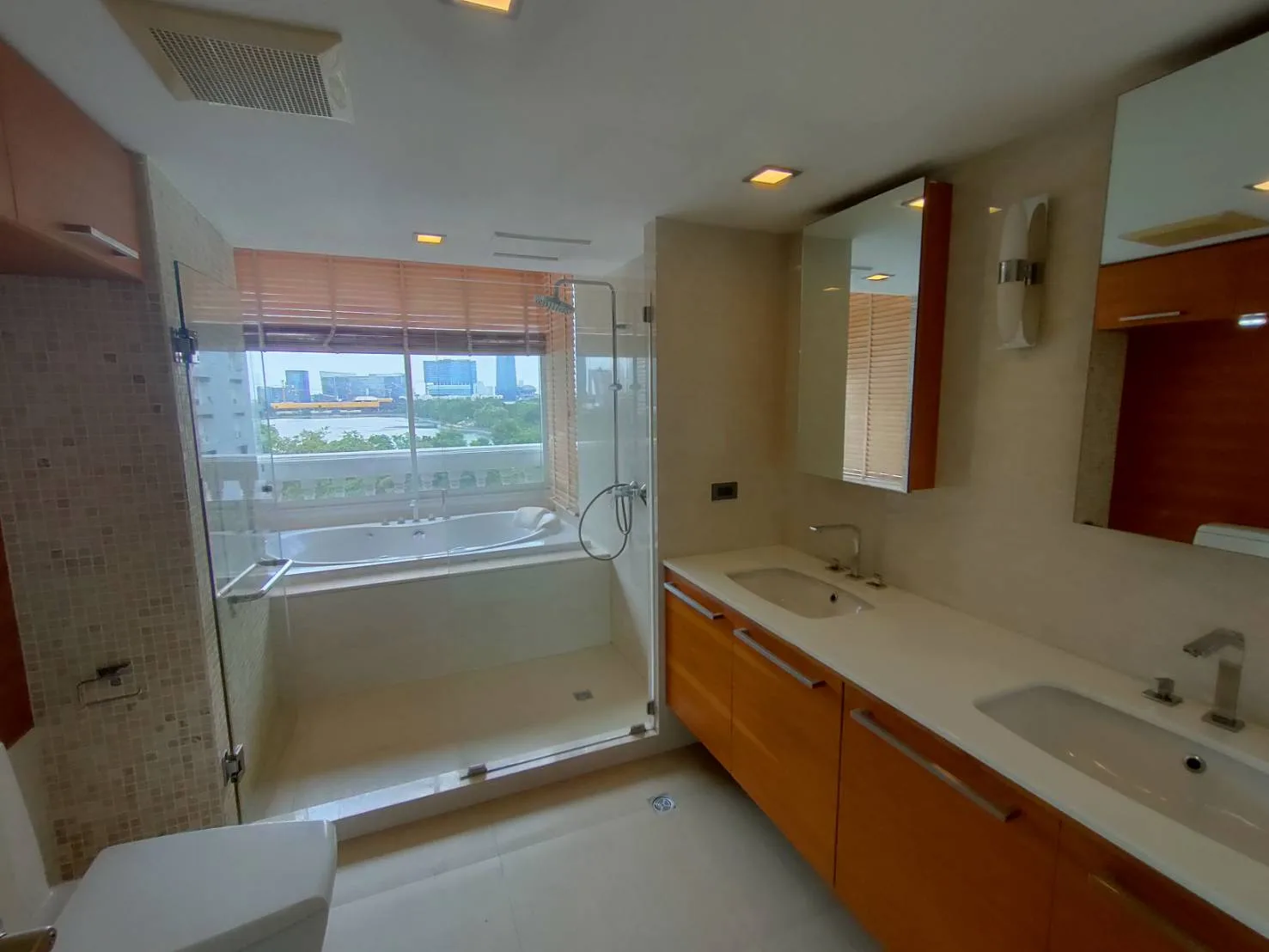 Property photos for Bangkapi Mansion
