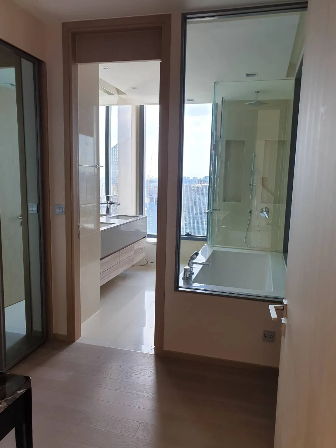 Property photos for The Esse Asoke