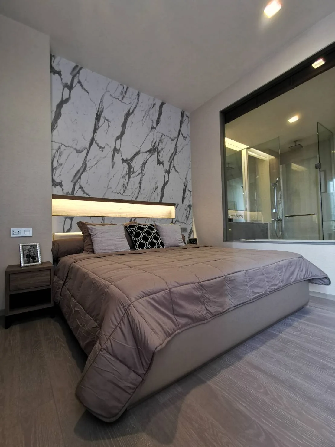 Property photos for The Esse Asoke