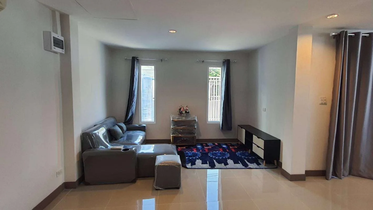 Property photos for Sri Bearing Place