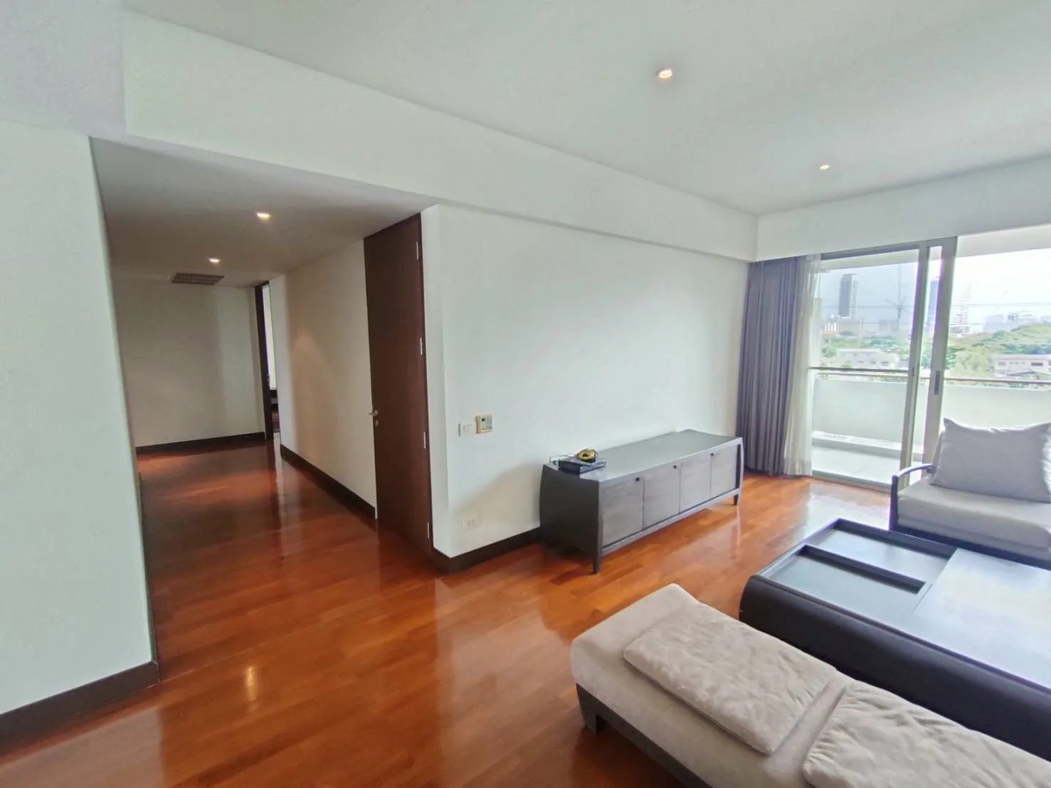 Property photos for Ruamrudee House