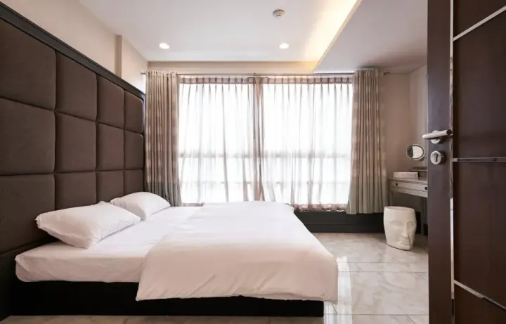 Property photos for Pathumwan Resort