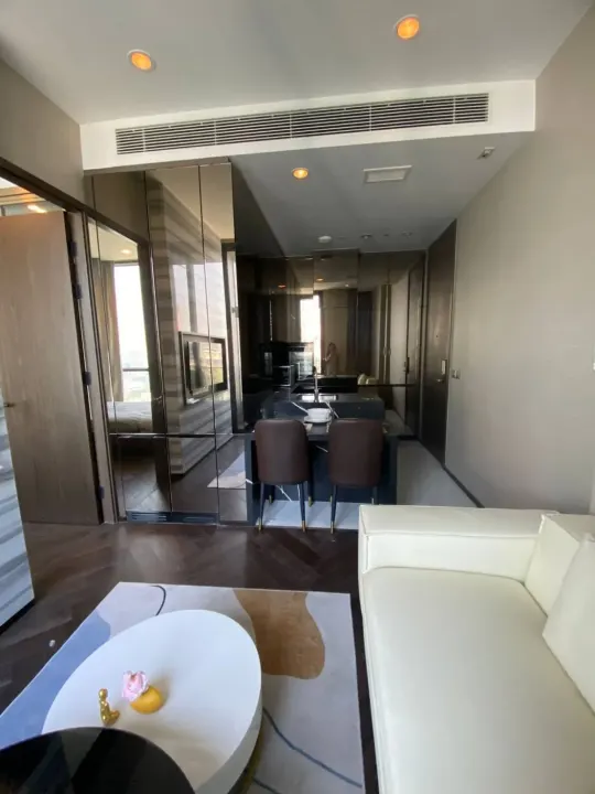 Property photos for The Esse Sukhumvit 36