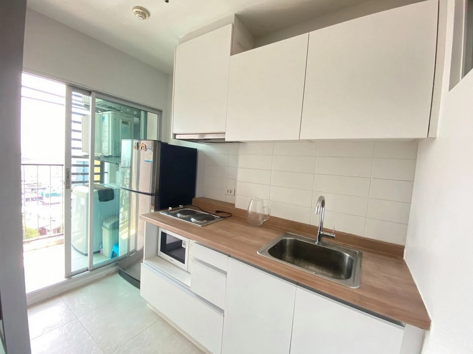 Property photos for U Delight @ Huay Kwang Station